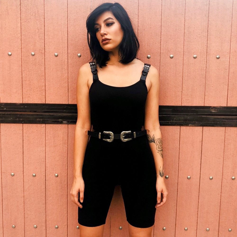 All Buckled Up Black Knit Bodysuit 🖤🖤🖤